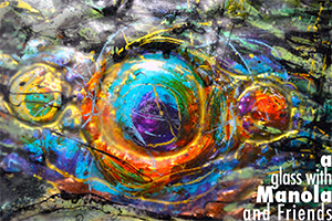 A glass with Manola and friends